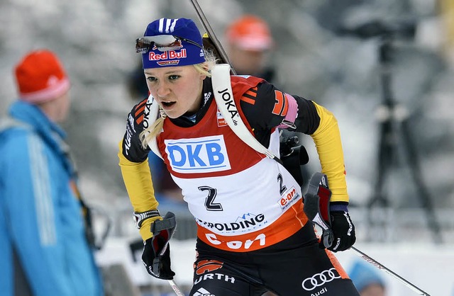 In Ruhpolding einsam auf weiter Flur:  Miriam Gssner   | Foto: afp