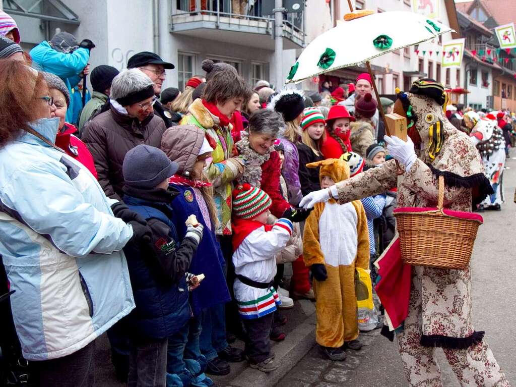 Die Elzacher Narrenzunft hat als Gastgeber fr eine groe Feier gesorgt.