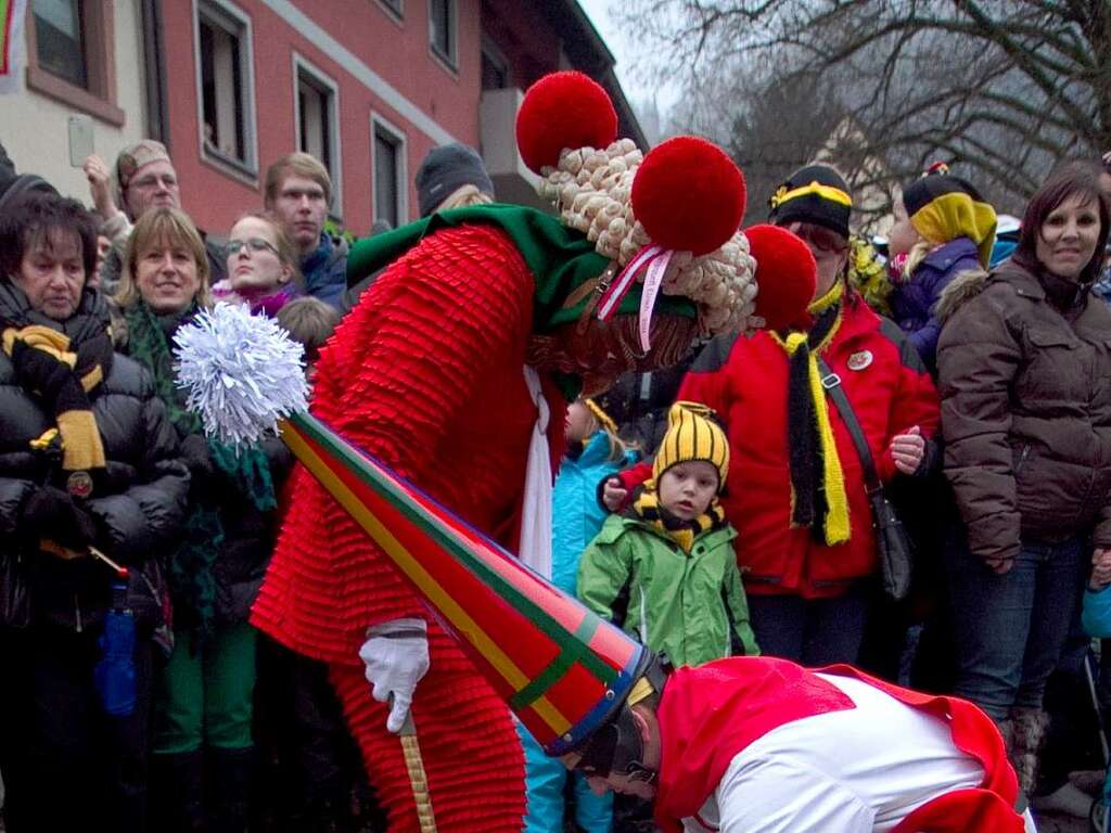 Die Elzacher Narrenzunft hat als Gastgeber fr eine groe Feier gesorgt.