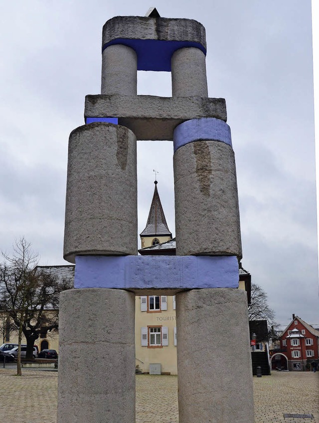 Der Kltzleturm auf dem Markgrfler Pl...diert mit dem Turm der Martinskirche.   | Foto: Johanna Pilaski