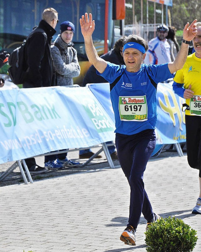 Klaus Ritter aus Weisweil entwickelte ...er Krebserkrankung zum Marathonlufer.  | Foto: Privat
