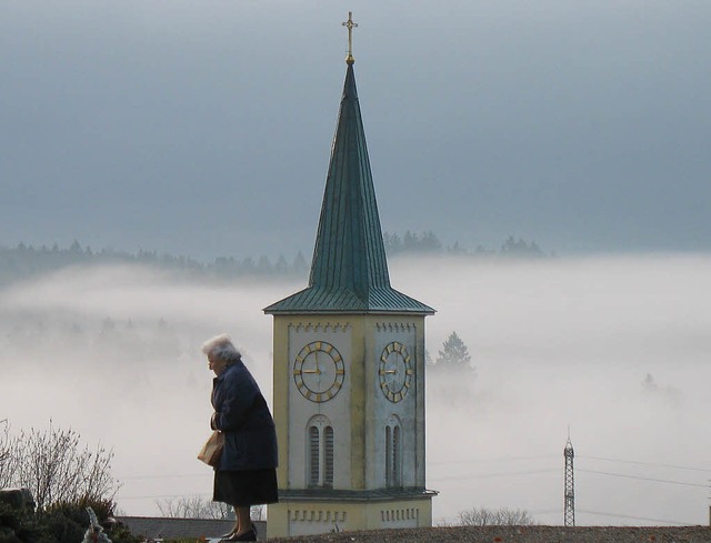 Die Reparatur der Kirchturmuhr gehrt ... den gnstigen Aufgaben der Gemeinde.   | Foto: Archiv: Helmut Kohler