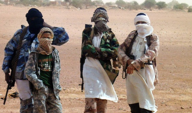 Mitglieder der Terrorgruppe Ansar Dine...lamischen Maghreb&#8220; verbndet ist  | Foto: AFP