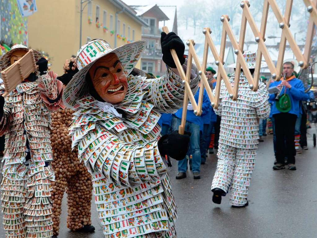 Tausende von Hstrgern aus 43 Znften bevlkerten die Bonndorfer Innenstadt.