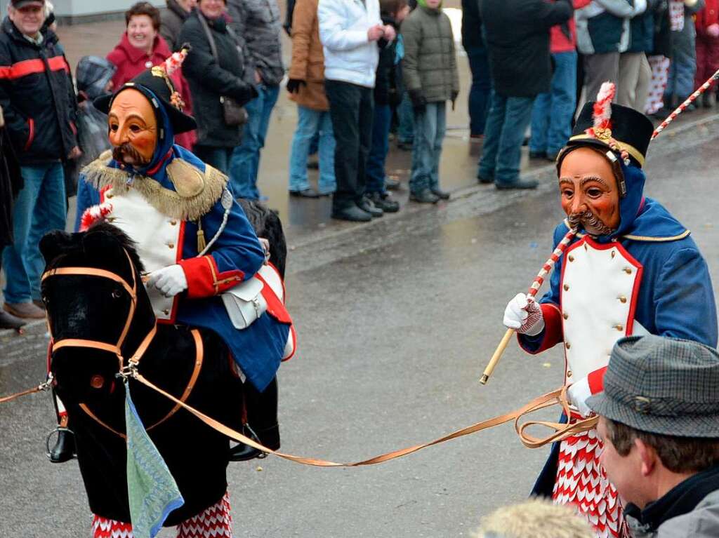 Tausende von Hstrgern aus 43 Znften bevlkerten die Bonndorfer Innenstadt.