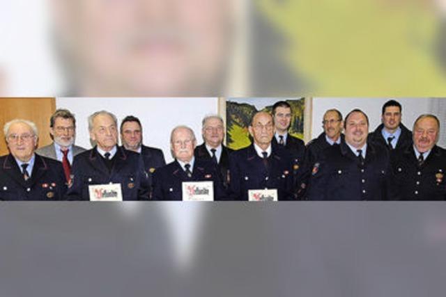 Martin Vökt für 70 Jahre in der Feuerwehr geehrt