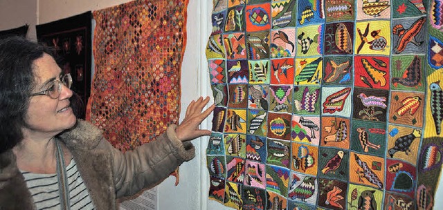 Pascale Goldenberg ist begeistert von ...enfrohen Stickereien aus Afghanistan.   | Foto: beatrice ehrlich