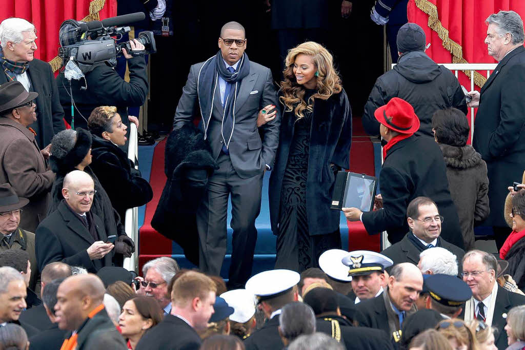Rap-Superstar Jay-Z und seine Frau Beyonc, die bei der Vereidigung die Nationalhymne sang.