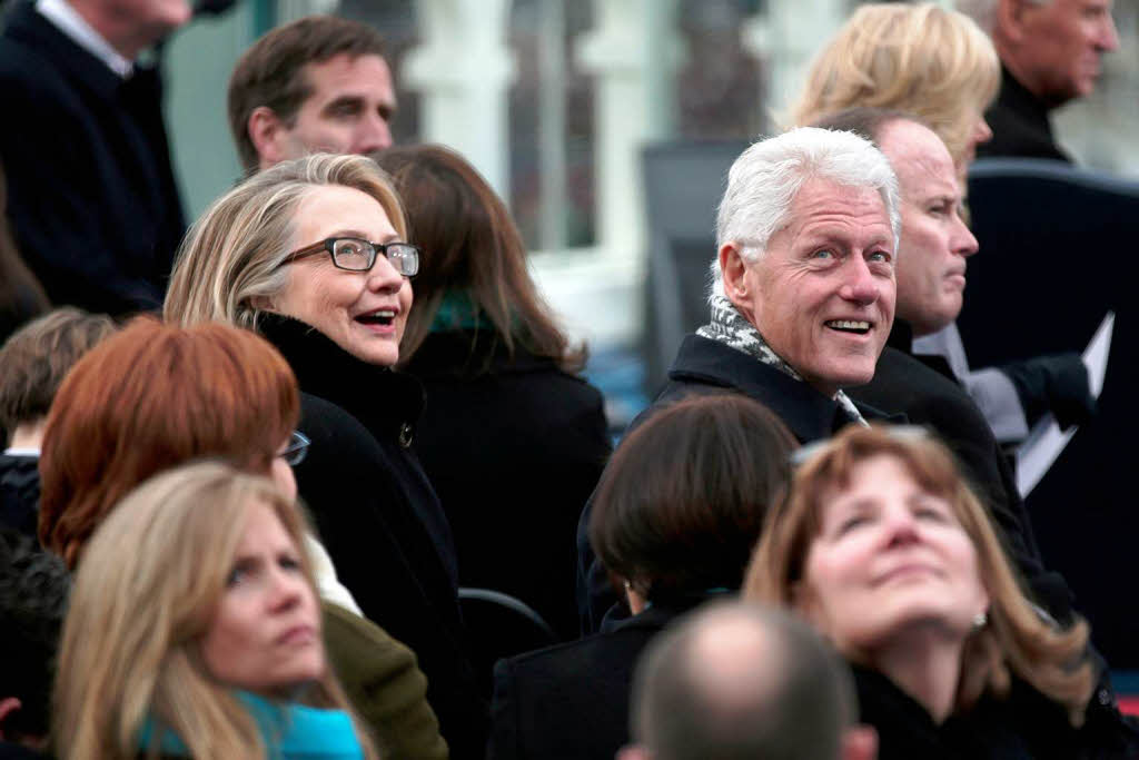 Ex-Prsident Bill Clinton (rechts) und Hillary Clinton, scheidende Auenministerin der USA