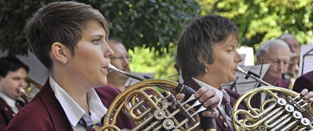 Starke Frauen in der Stadtmusik: Die H...rchesters ist nur mit Frauen besetzt.   | Foto: zvg