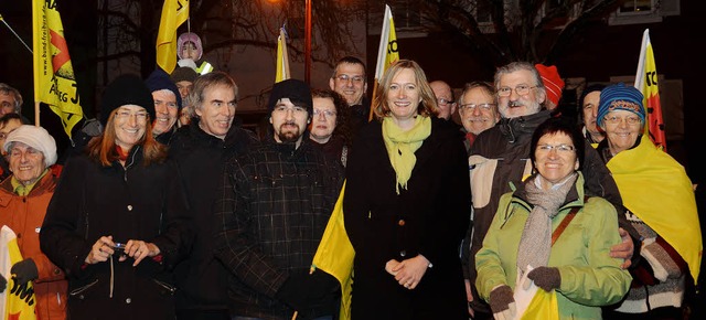 Untersttzung von der  Bundestagsabgeo... die Montagsmahnwache am Neutorplatz.   | Foto: claudia mller