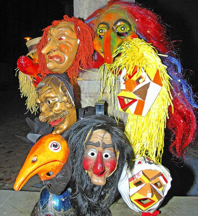 Zu den Hertener Masken zählen die Wurz...ertener Loch Waggis und die Rebhexen.   | Foto: Heinz Vollmar