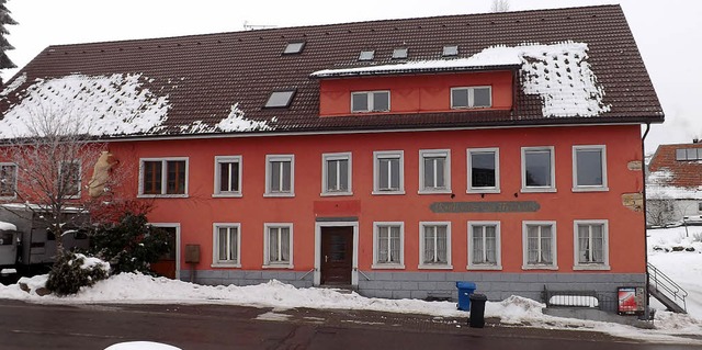 Beherbergt aktuell nur noch acht Asylbewerber: das ehemalige Gasthaus Frieden   | Foto: Wolfgang Adam