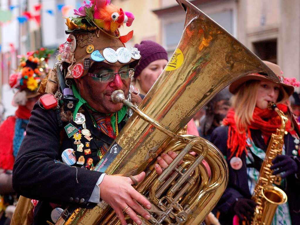 Die ganze Vielfalt des Brauchtums boten die Znfte beim schwbisch-alemannischen Konvent in Laufenburg.