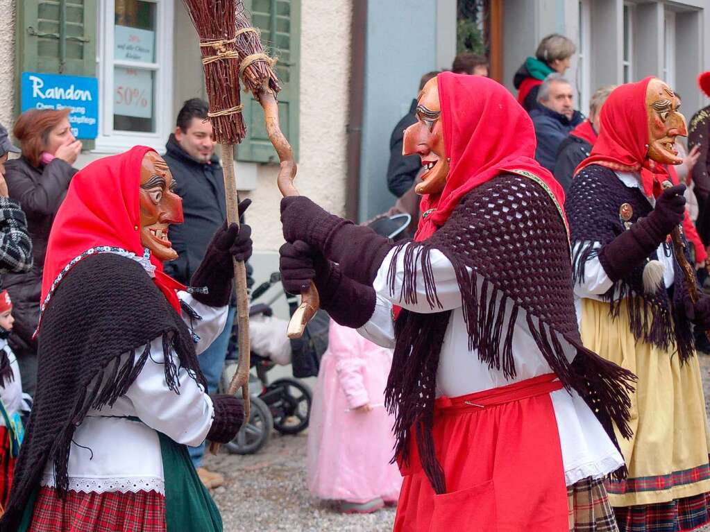 Die ganze Vielfalt des Brauchtums boten die Znfte beim schwbisch-alemannischen Konvent in Laufenburg.