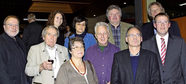 Brgermeister Harald Lotis (rechts) eh...rger, die sich besonders  engagierten.  | Foto: Christiane Franz