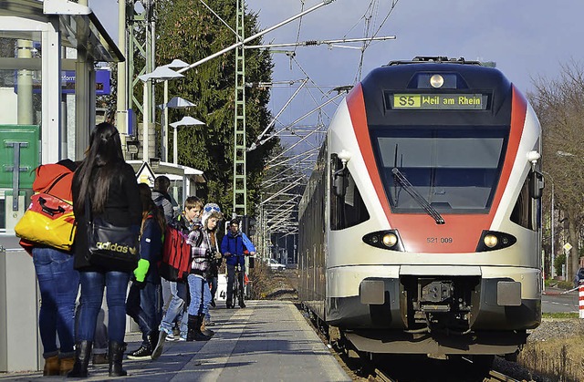 Die S-Bahn-Station Lrrach-Stetten ist...Bahn-Linien und fr die Tram  werden.   | Foto: Willi Adam