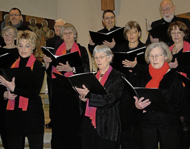 Mit seinen Abendliedern beeindruckte der Kammerchor.   | Foto: R. Frey