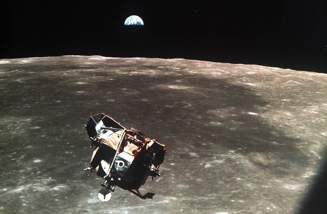 104 Jahre vor der Mondmission von Apol... &#8222;Von der Erde zum Mond&#8220;.   | Foto: dpa/Breithaupt
