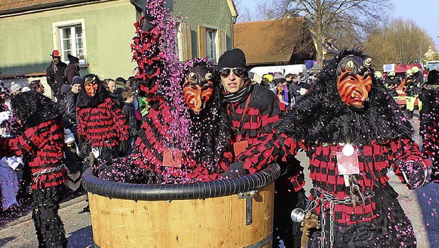 Konfettibder wird auch der Zwulcher Narrenumzug 2013 im Angebot haben.   | Foto: mario schneberg