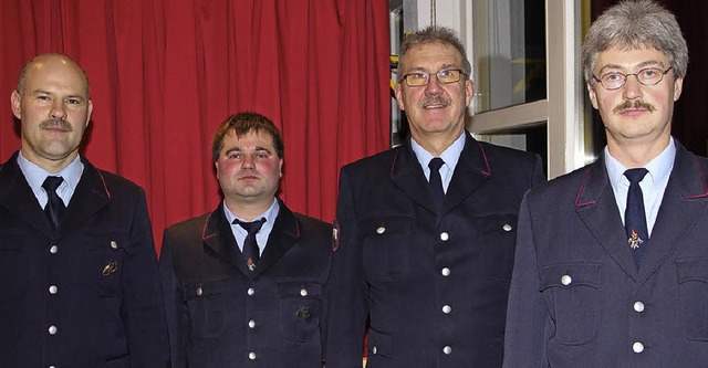 Frank Zimmer ist neuer Kommandant der ...n und Manfred Schulthei (von links).   | Foto: Rolf-Dieter Kanmacher