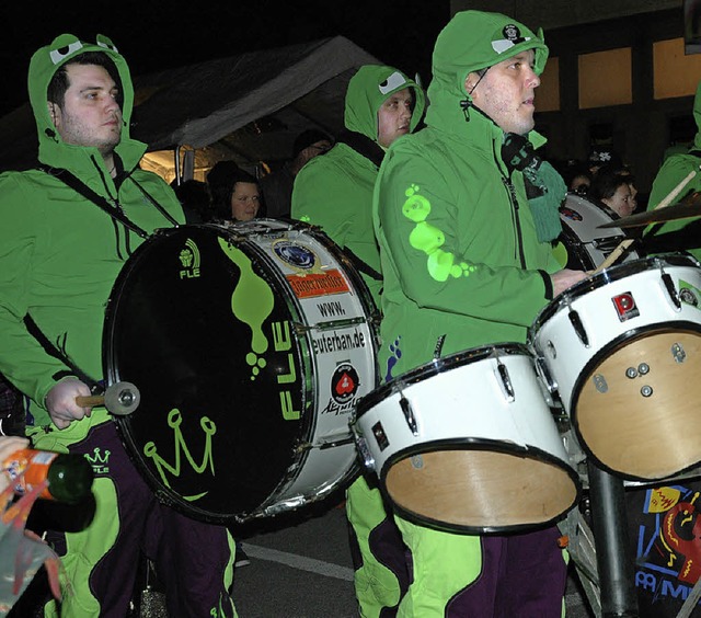 Fetzten  in Murg los: das Frscheloch-... und die Bad Sckinger Gasseschlurbr   | Foto: Brigitte ChymO