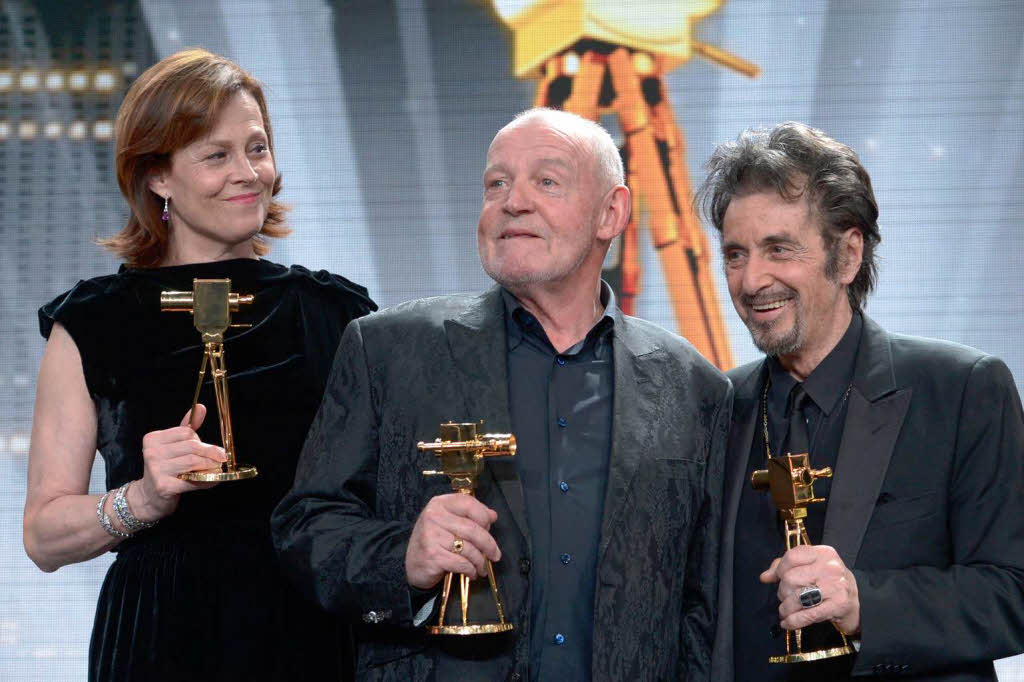 Verleihung der "Goldene Kamera" – Sigourney Weaver, Joe Cocker & Al Pacino.