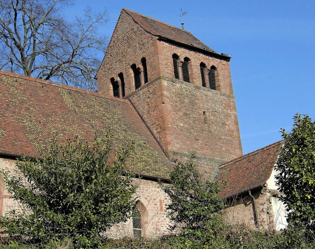 Die Burgheimer Kirche: Ob sich ihr Dac...llation von Sonnenkollektoren eignet?   | Foto: BZ