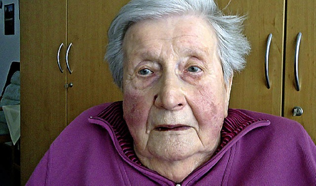 Hildegard Schirmer wird heute in Kandern 90 Jahre alt.   | Foto: brom
