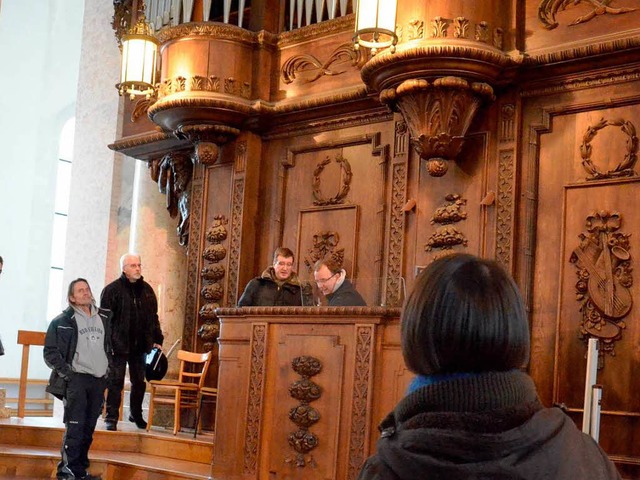 Domorganistin Eiko Maria Yoshimura als...ie Orgel in Szene gesetzt werden soll.  | Foto: Sebastian Barthmes