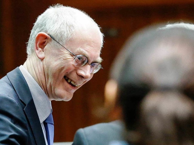 Herman Van Rompuy beim nchtlichen Verhandlungsmarathon.  | Foto: dpa