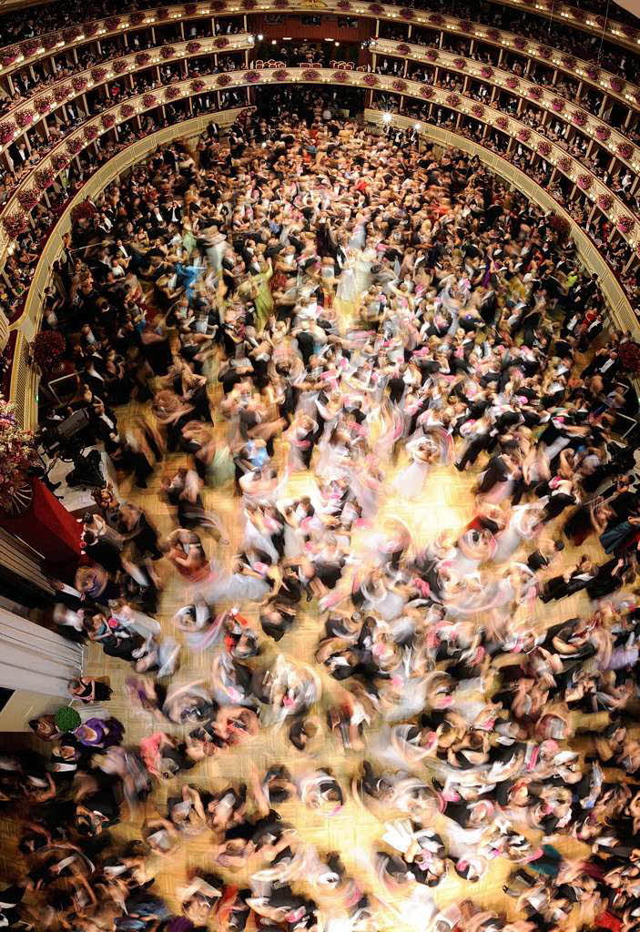 Skandalfreier und starbesetzter Wiener Opernball 2013