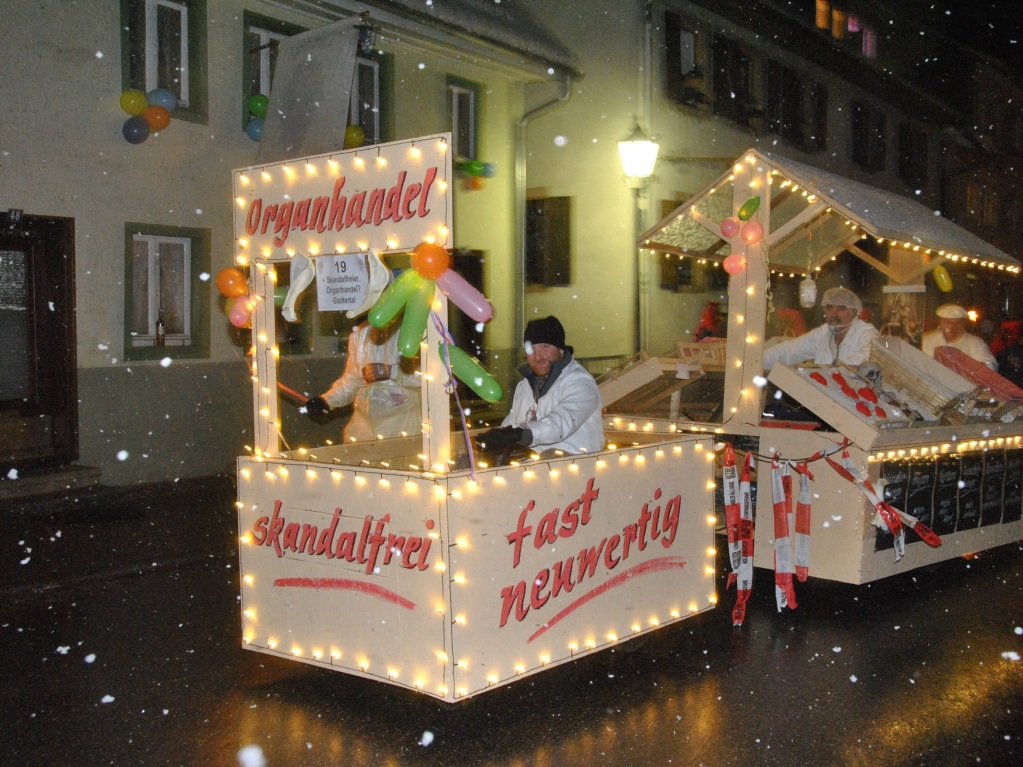 Fackelumzug im GlottertalOrganhandel an der Schwarzwaldklinik?