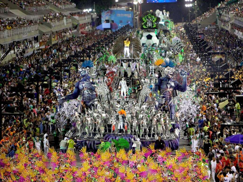 Samba, Sommer und viel nackte Haut - Millionen Narren feiern am Zuckerhut den Karneval.