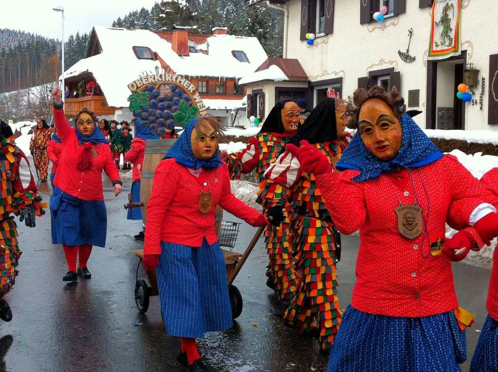 Die Narrenzunft Oberkirchen machte beim Umzug in Lenzkirch mit.