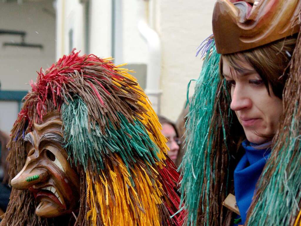 Viel Spa hatten Narren und Zuschauer am Rosenmontag in Heitersheim – trotz einiger weier Flckchen von oben.