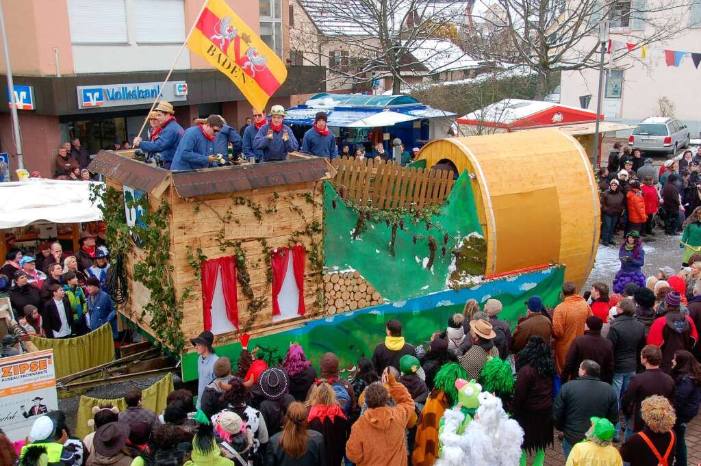 Narren in Eis und Schnee: Glottertler Winzerbube