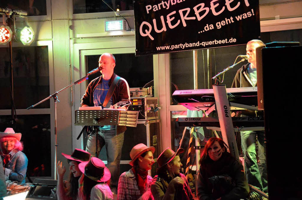 Die Partyband Querbeet sorgte in den Pausen fr Stimmung.