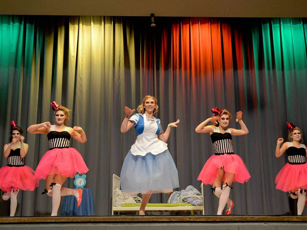 Alice im Wunderland: Dancing Company FSV Altdorf