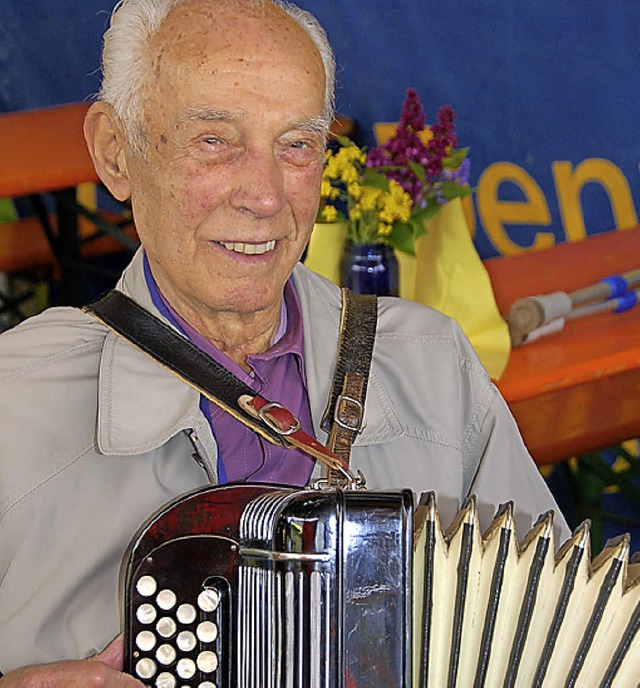 Ehrendirigent Josef Asal starb im November.   | Foto: Archiv Frank Kiefer