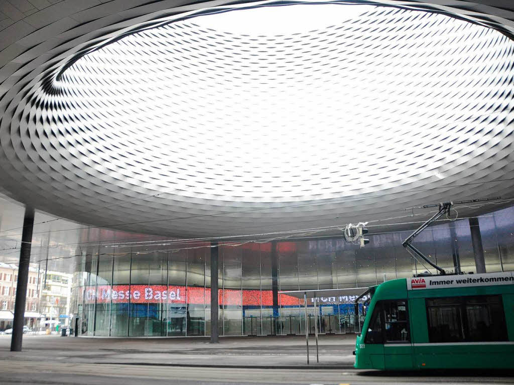 Impressionen vom neuen Hallenkomplex der Messe Basel
