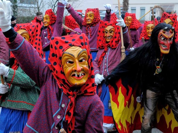 Die Hottscheck aus Grtzingen auf dem Mietersheimer Fasnachtsumzug