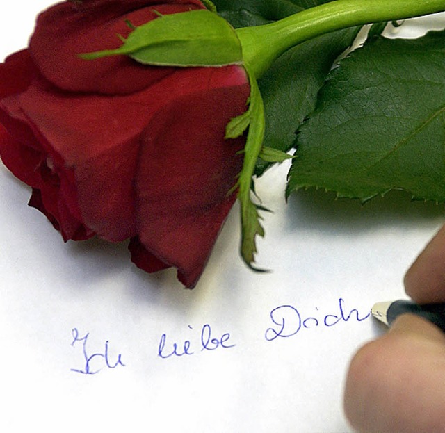 Der  Valentinstag ist Hoch-Zeit fr Liebesschwre.   | Foto: dpa