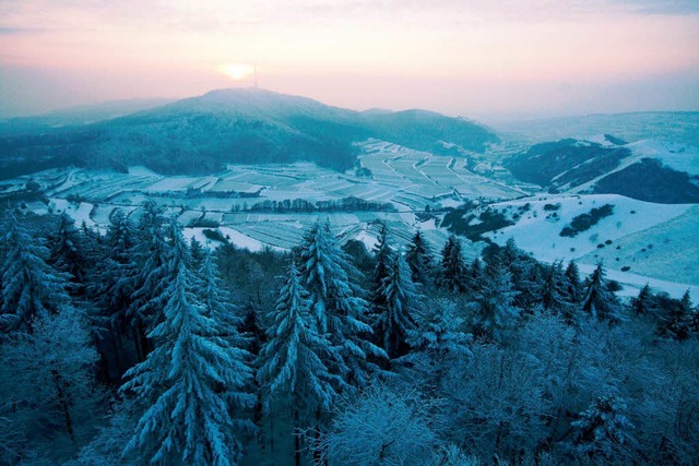 Auch im Winter bietet der zum wiederho...iserstuhlpfad  wunderschne Ausblicke.  | Foto: Ziesmer