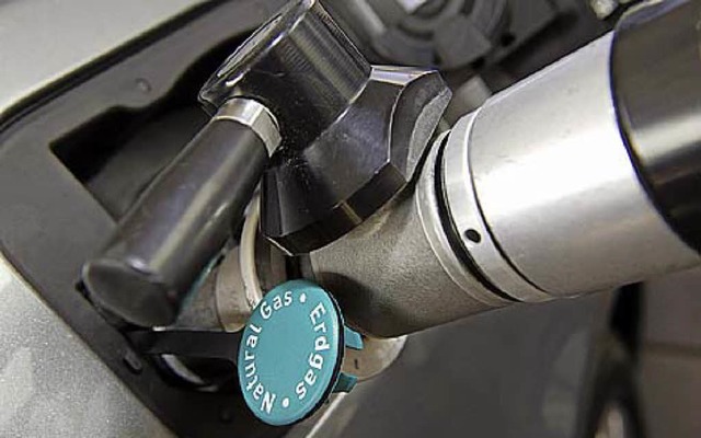 Autotanken mit Erdgas  | Foto: Daimler