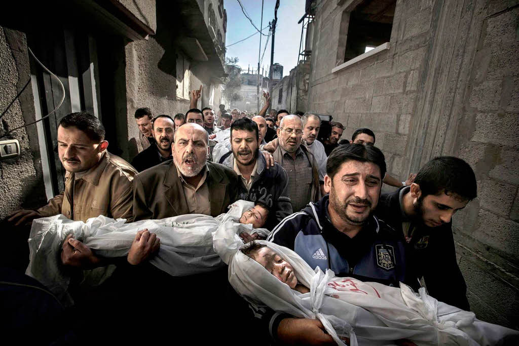 Eine Aufnahme getteter Kinder im Gazastreifen ist das beste Pressefoto des Jahres 2012. Fotograf: Paul Hansen