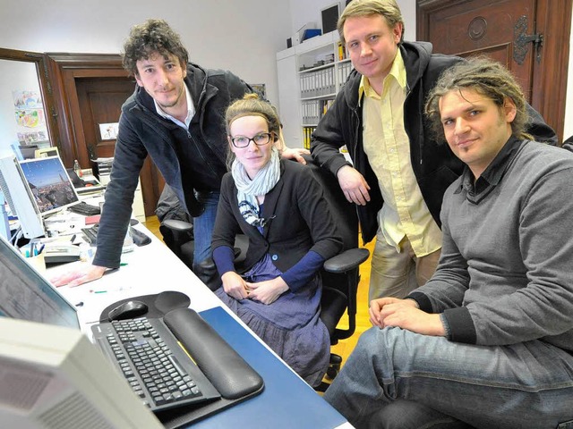 Bisher zufrieden: Die Online-Redaktion...Wrobel und Christof Heim (von links).   | Foto: Michael Bamberger