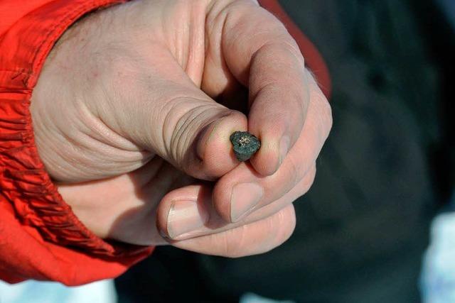 Russische Wissenschaftler finden 53 Meteoritenfragmente