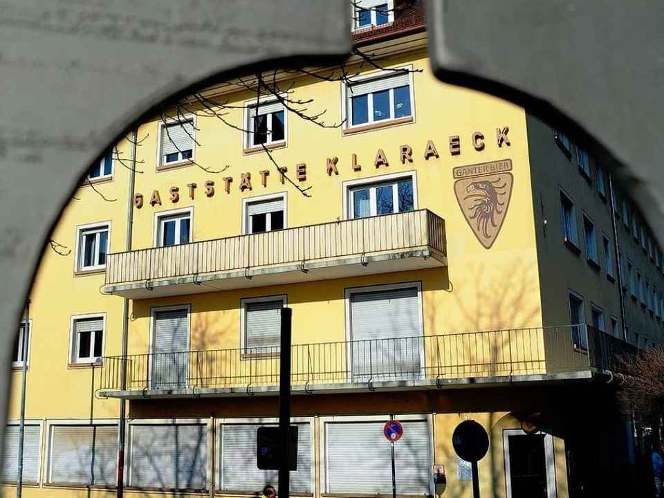 Seit dem Auszug des „Akropolis&#...raeck neben der Stadtbahnbr�cke leer.   | Foto: Thomas Kunz