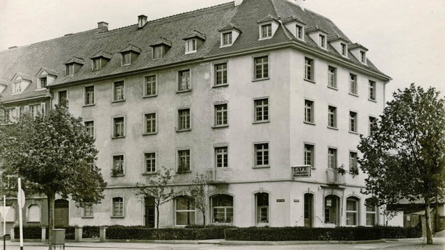 Das Uslnder-Haus an der Robert-Koch-Strae  auf einem Foto von 1950.   | Foto: Archiv Manfred Gallo